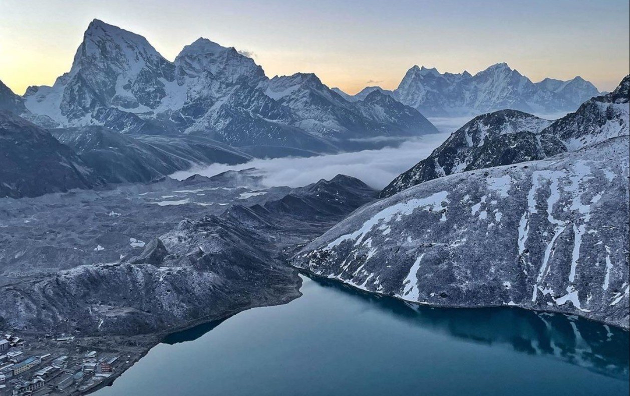 gokyo lakes trek nepal