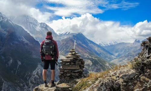 trekking in nepal without guide