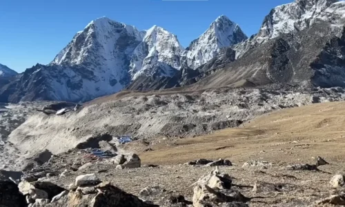 everest luxury trek helicopter
