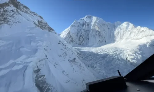 everest luxury trek helicopter
