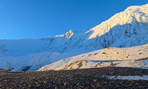 tilicho lake trekking nepal