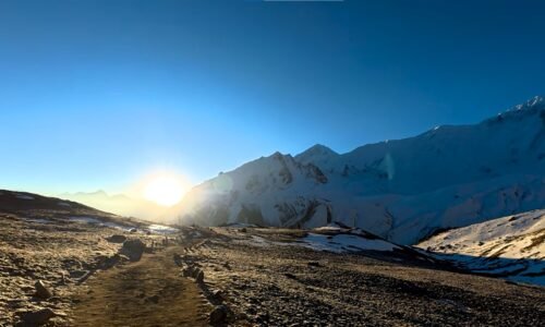 trekking in sunrise tilicho lake