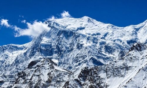 chulu far east peak climbing