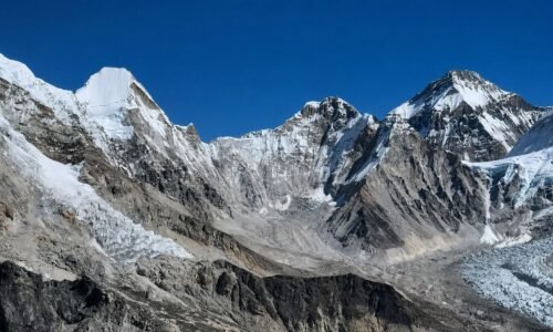 luxury everest helicopter trek
