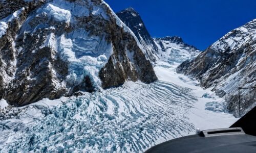 luxury everest helicopter trek