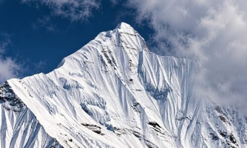 mount manaslu expedition